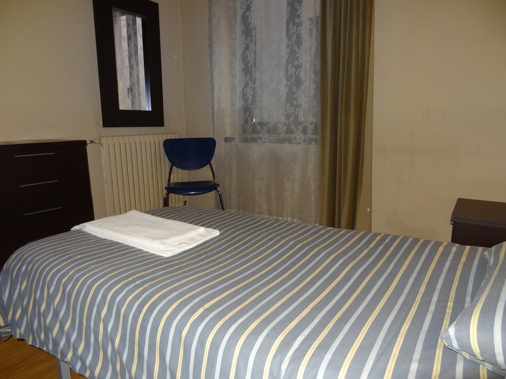 Hostal Cal Forner 호텔 안도라라베야 객실 사진